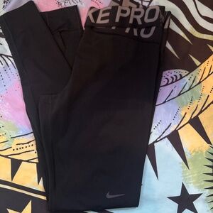 Nike leggings